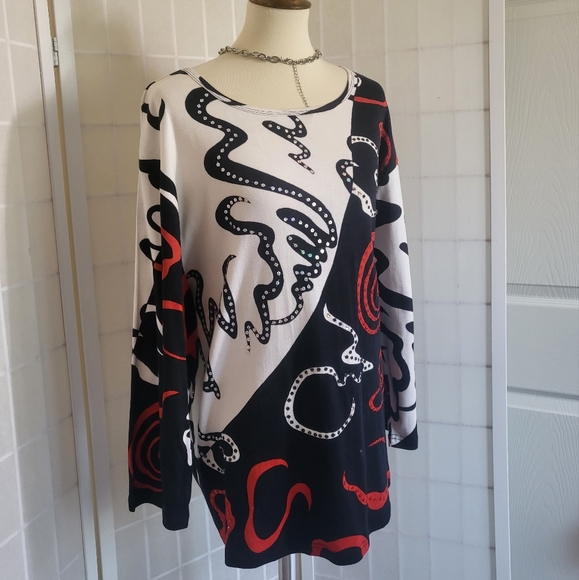 Vintage Tops - Vintage Black Red Cotton Top Embellished 3X